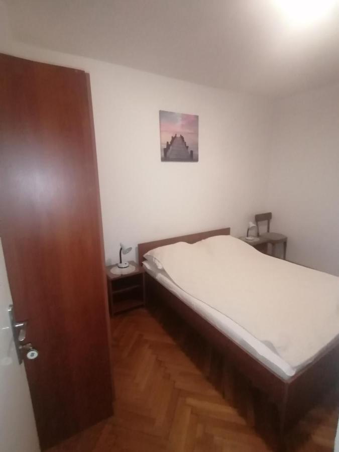 וולה לוקה Marina Apartment End Rooms מראה חיצוני תמונה