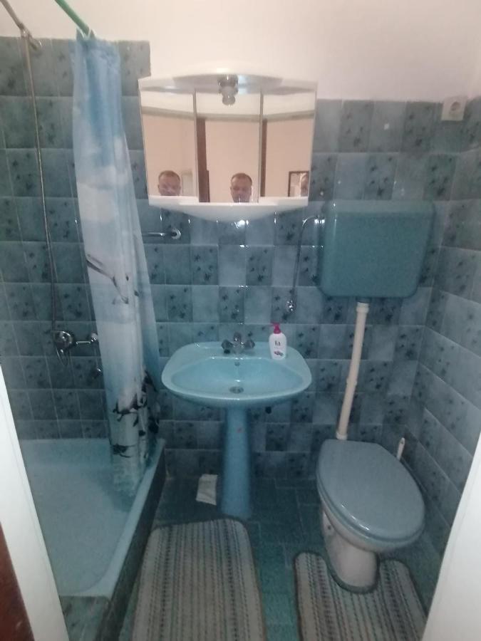 וולה לוקה Marina Apartment End Rooms מראה חיצוני תמונה