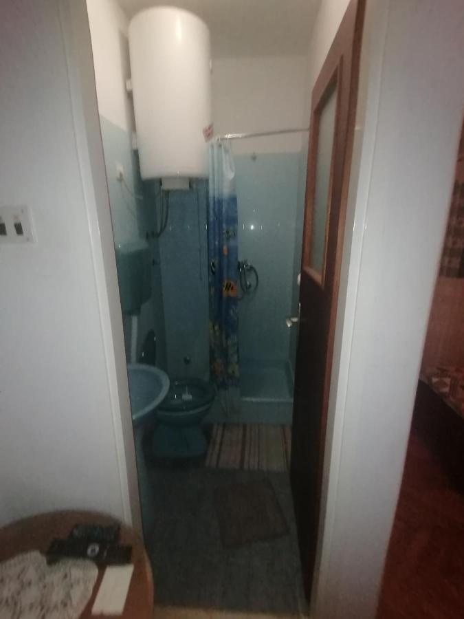וולה לוקה Marina Apartment End Rooms מראה חיצוני תמונה