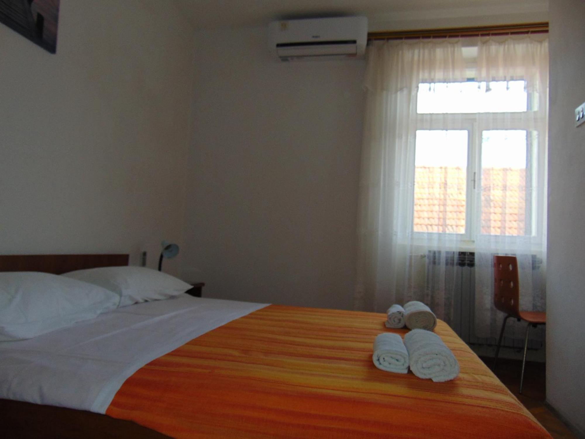 וולה לוקה Marina Apartment End Rooms מראה חיצוני תמונה