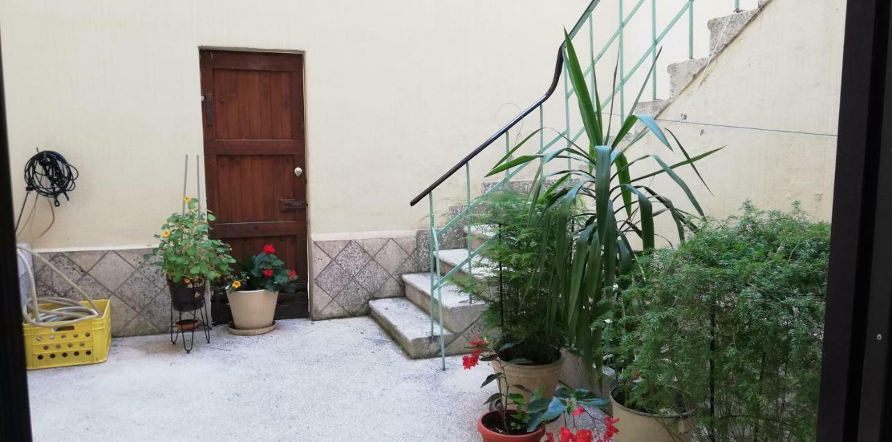 וולה לוקה Marina Apartment End Rooms מראה חיצוני תמונה
